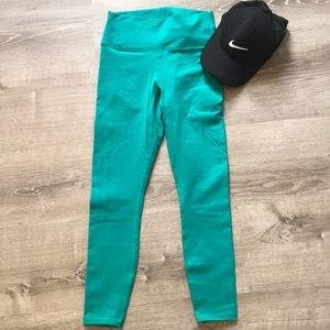 Powerhold Fabletics Leggings